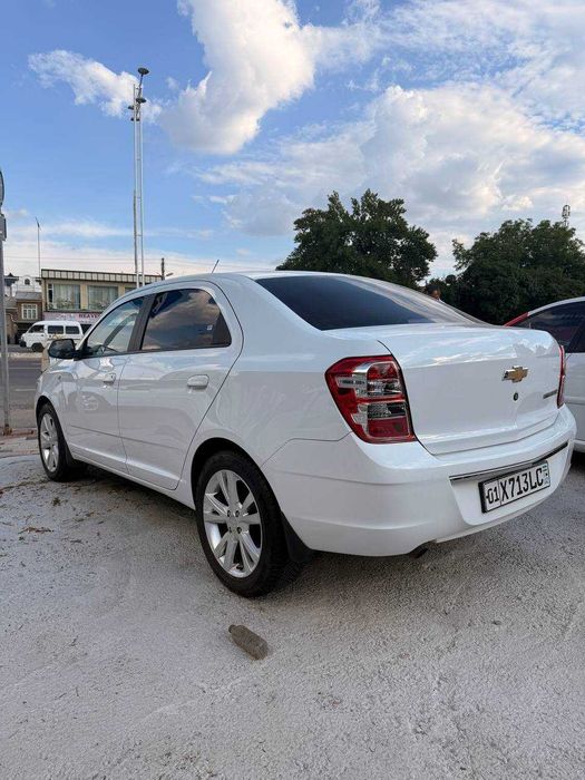 Chevrolet Cobalt 2018 — 2