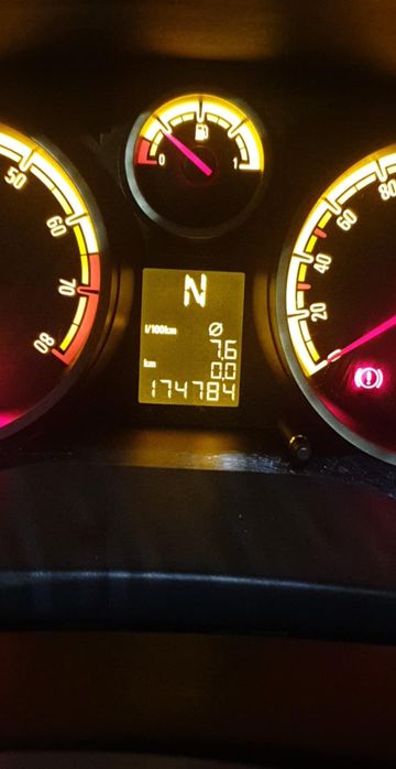 Vand Opel corsa automat