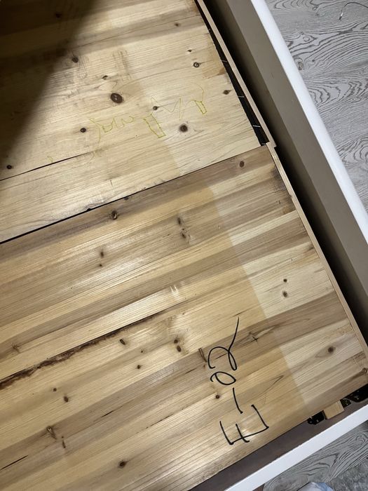 Двухспальная кровать сатылады