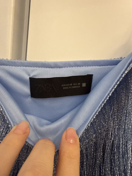 Рокля с ресни ZARA