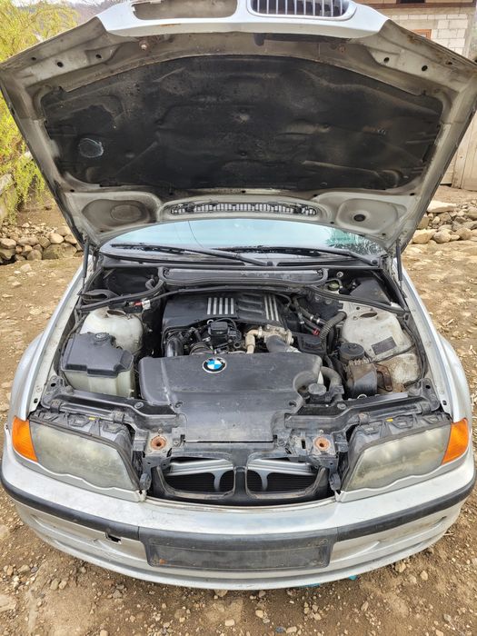 Se dezmembreaza BMW E46 320d