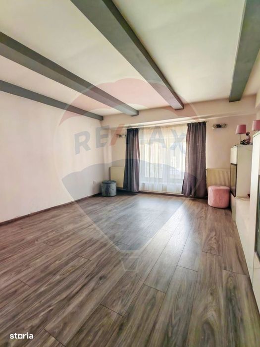 Casă / Vilă de vanzare in Rasnov, Jud. Brasov