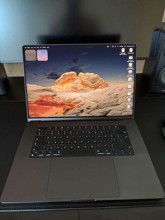 MacBook Pro 16” M4 Pro / 24GB RAM / 512GB SSD / Space Black (Гаранция в Бг 2г.)
