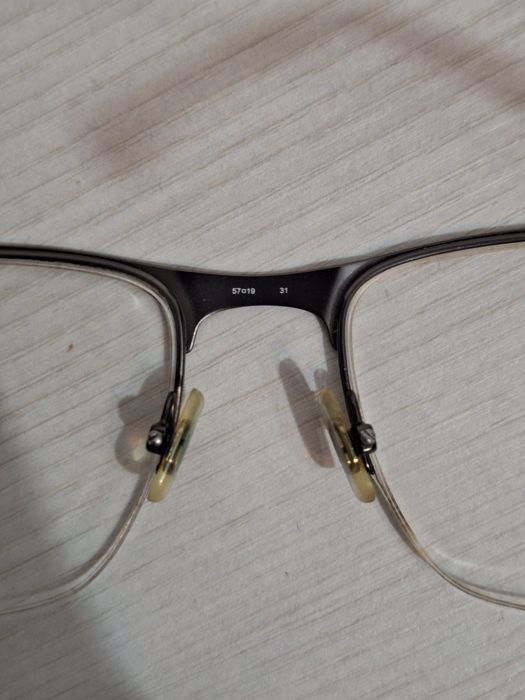 Rame ochelari vedere carrera