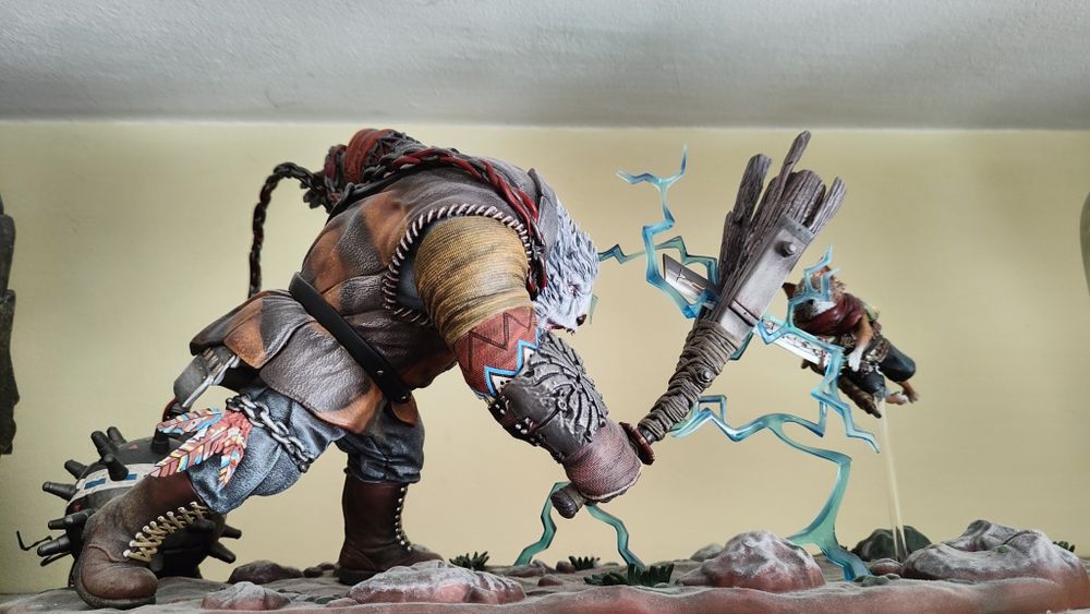 Огромна колекция от фигурки и статуи (Цени в описанието)