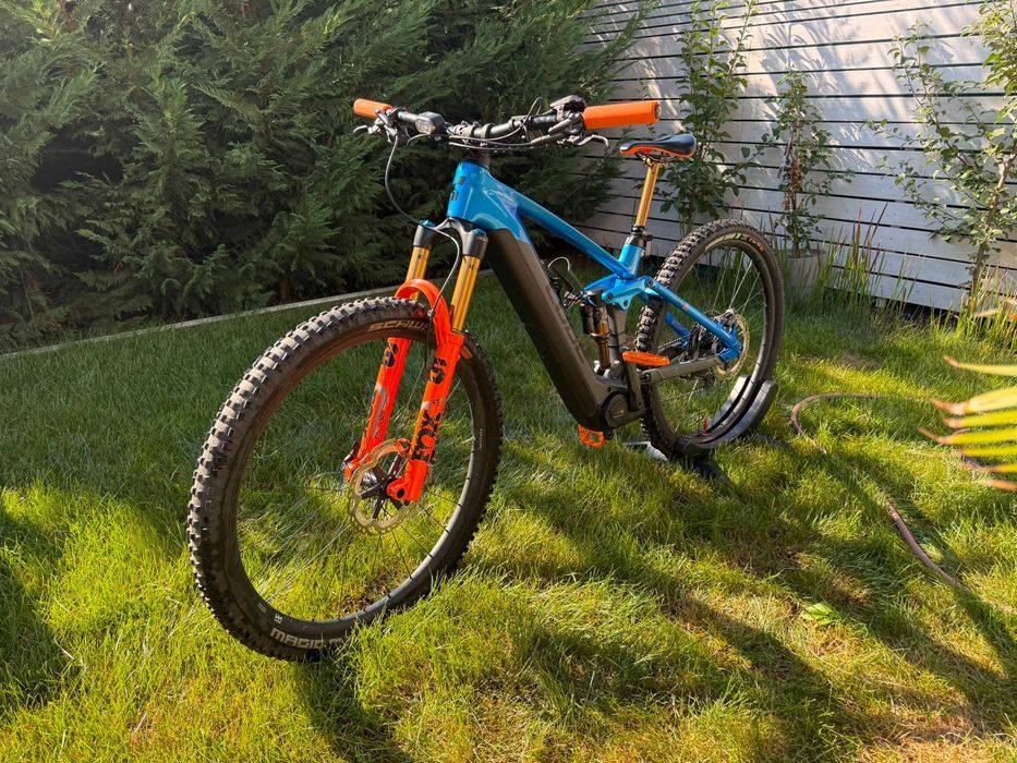 Bicicleta electrica Cube Stereo Actionteam 29