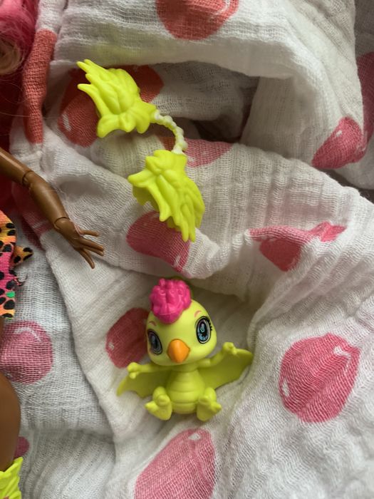 Сладка кукла и подарък още една кукла на последните снимки!