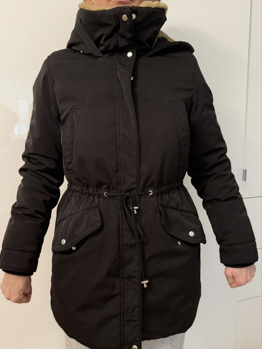 Много топла парка ZARA