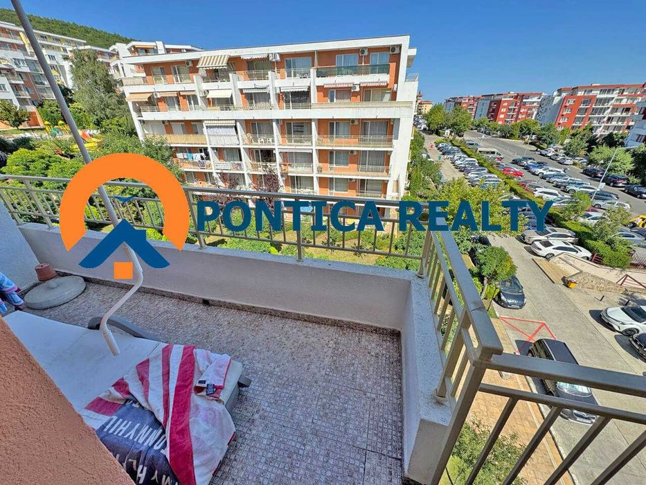 Продава се Тристаен апартамент в Свети Влас - 577 кв.м за 71 €/кв.м - Снимка #3