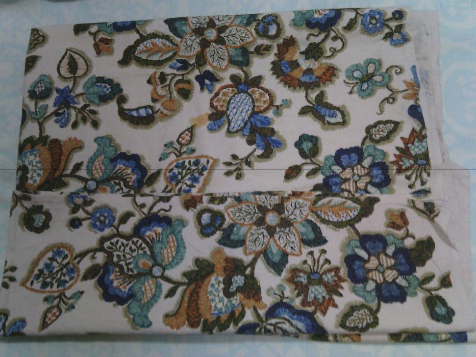 Покривки за маса, перде