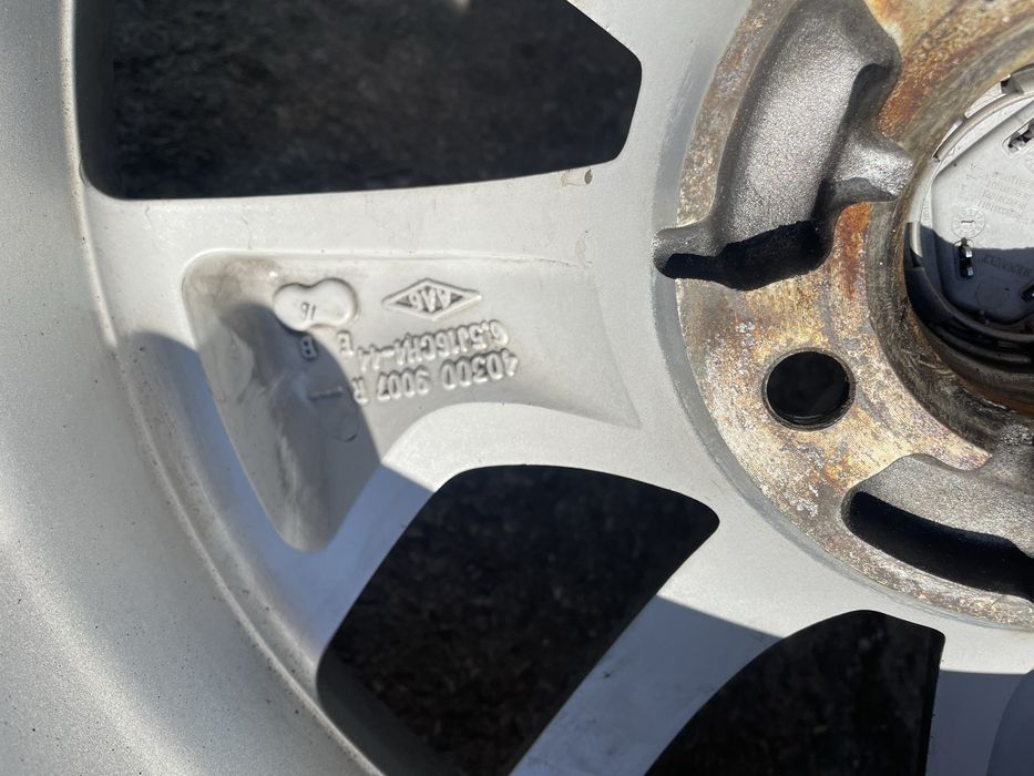 4бр.оригинални джанти Renault 16” 4x100