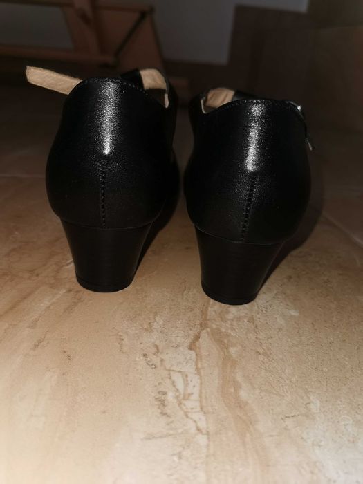 Pantofi Dama mărimea 38