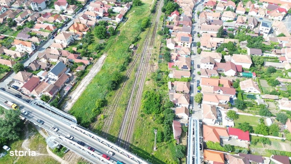 Teren intravilan 16058 mp + hale Calea Surii Mici