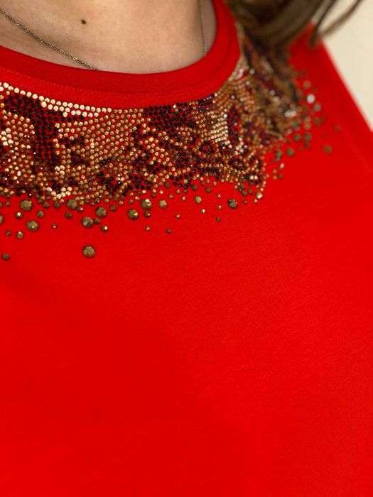 Футболка женская