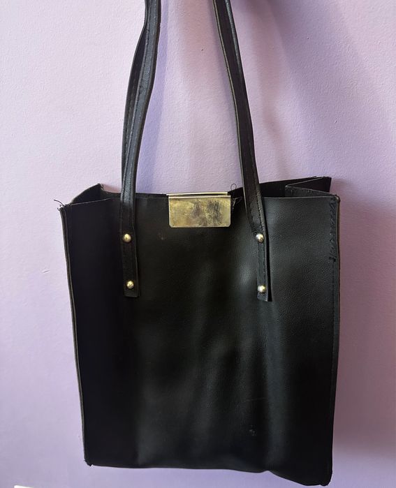 Дамски чанти - 30лв за всичките