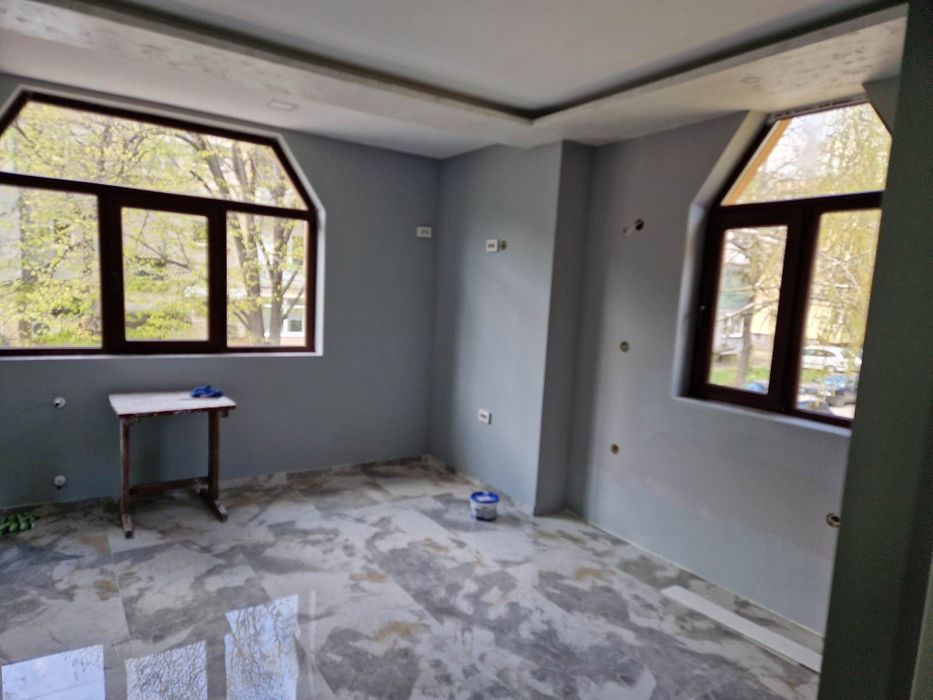 Продава се Двустаен апартамент в Русе, Център - 160 кв.м за 1188 €/кв.м - Снимка #8