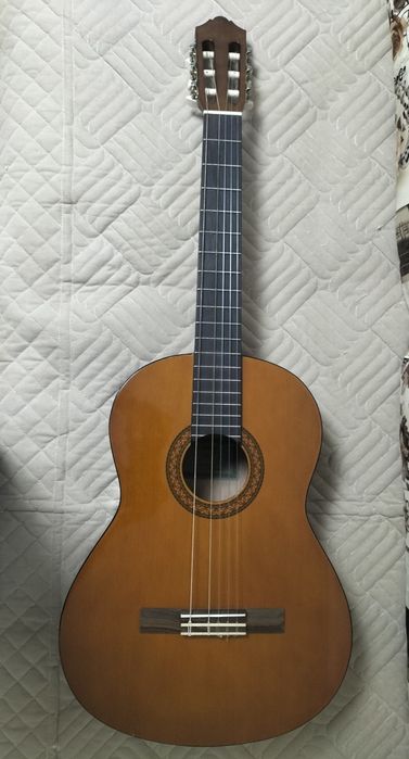 Классическая гитара Yamaha c40