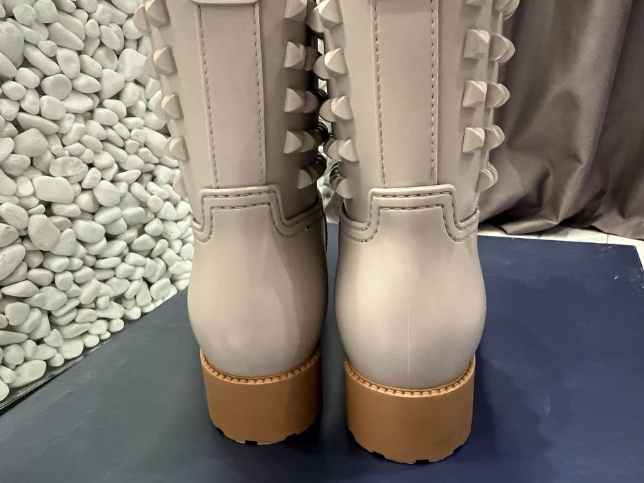 Гумени боти Menghi