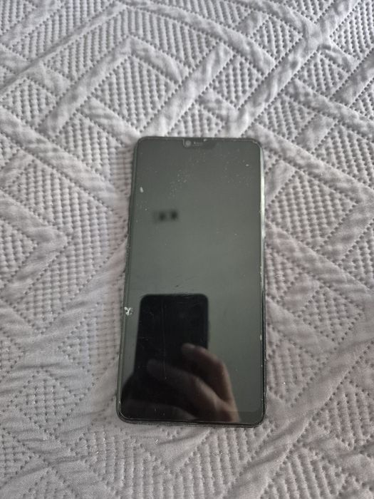 Продаю телефон А5