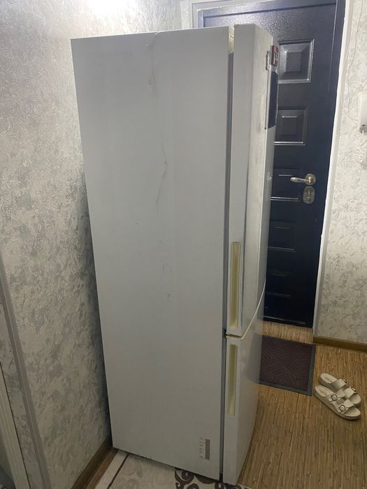 Холодильник бу срочно