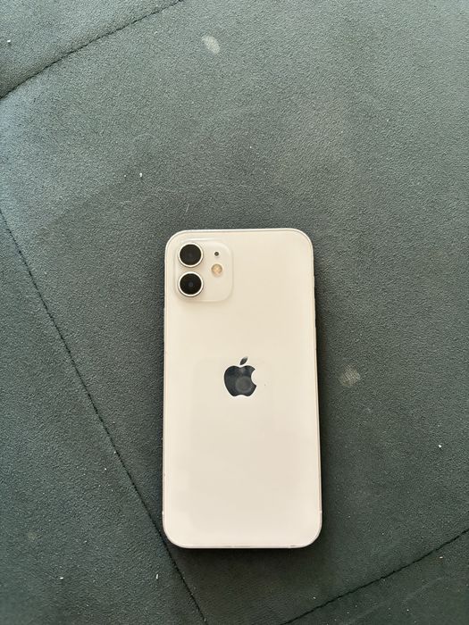iPhone 12 с гран