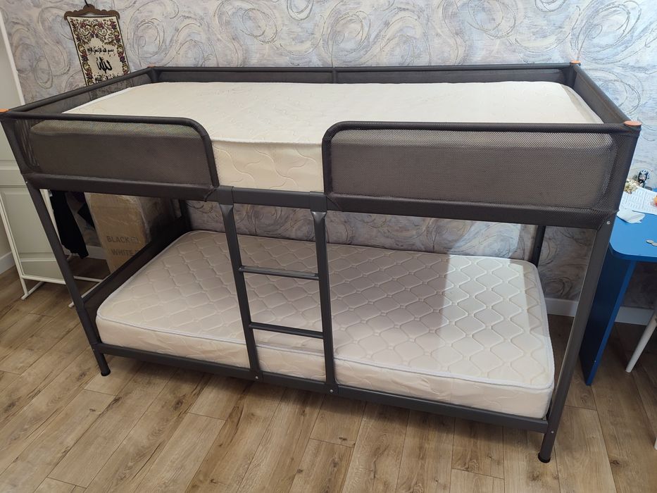 Двухъярусная кровать IKEA