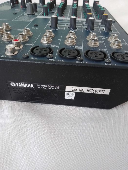 Микшерный пульт Yamaha MG82CX
