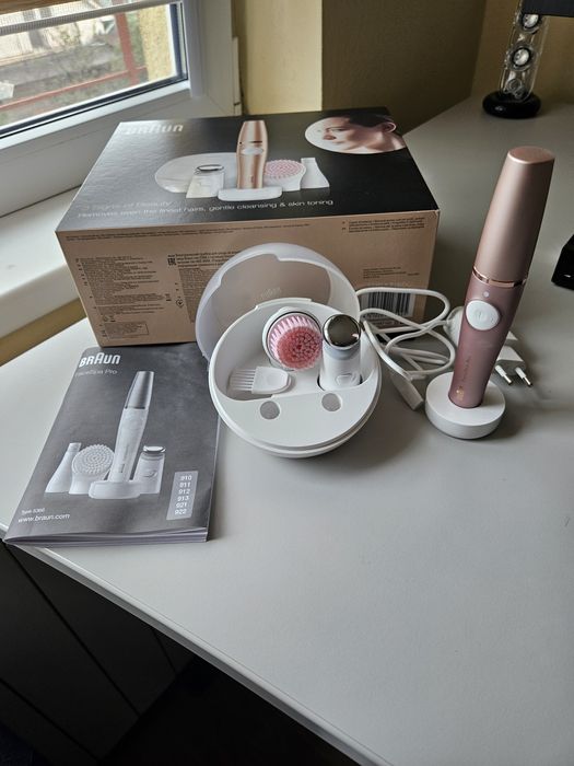 Aparat îngrijire faciala Braun 3in1