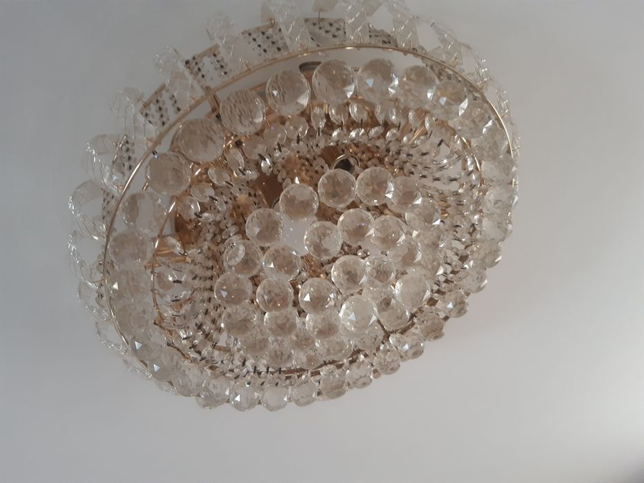 Люстра хрустальная