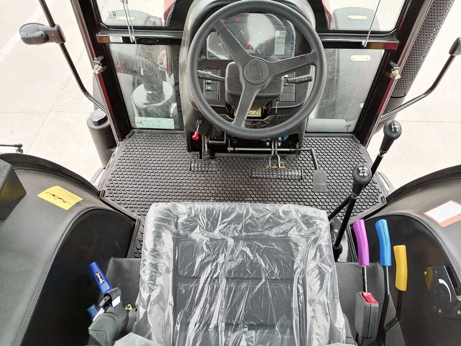 Трактор YTO NLX 1404-1