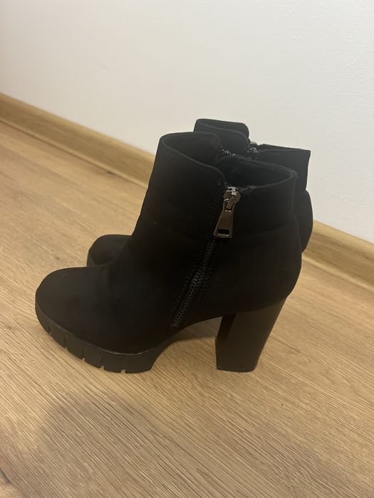 Зимни черни боти 38