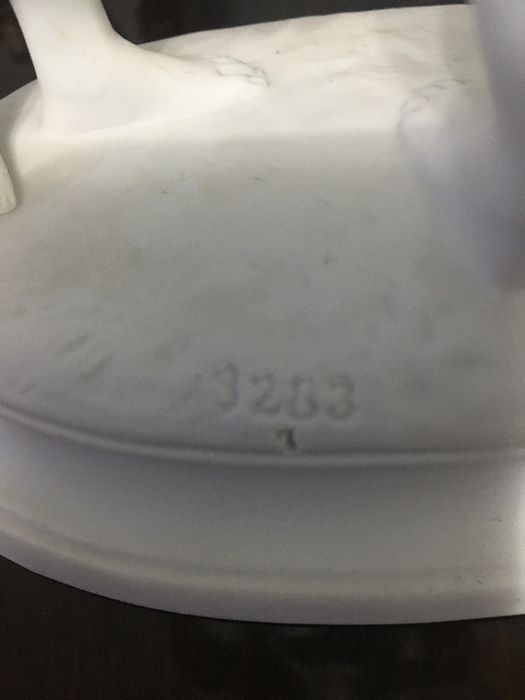 Старинная Скульптура