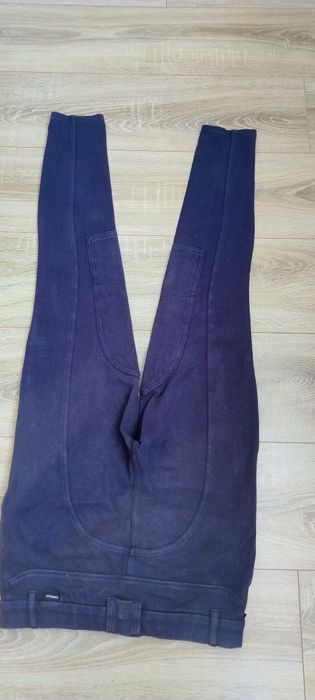 Vând pantaloni de echitație