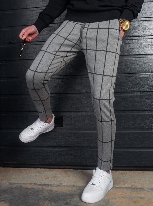 Повседневные серые штаны