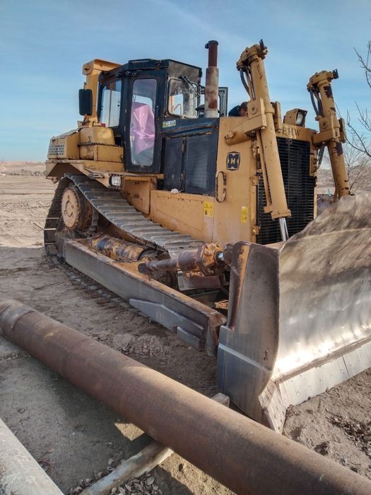 Продам бульдозер