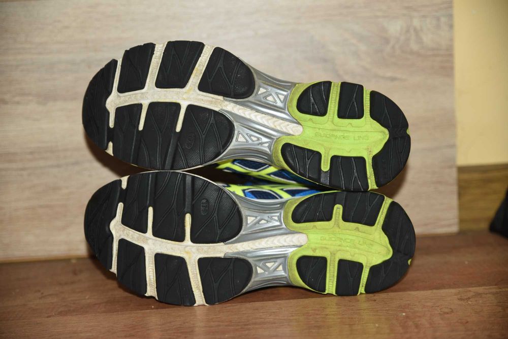 Asics Оригинални маратонки, номер 42.5