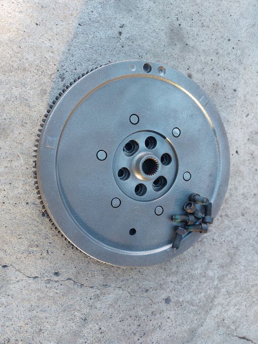 Volanta cutie de viteze multitronic AUDI A4 B6 B7 A6 C6 1.9 tdi 2.0 td