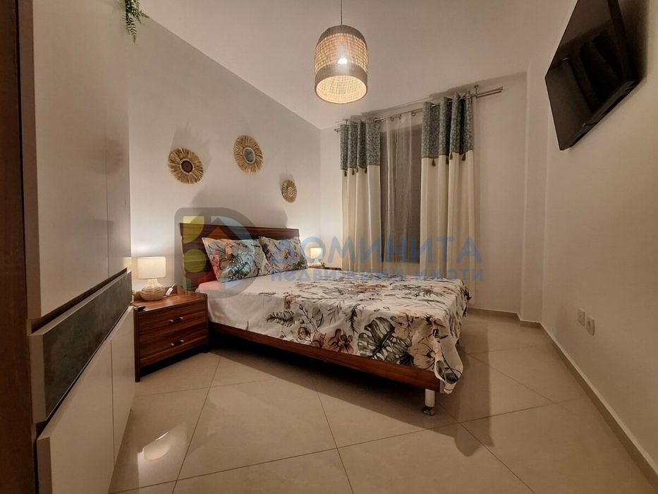 Продава се Двустаен апартамент в с. Синеморец, Област Бургас - 72 кв.м за 886 €/кв.м - Снимка #12