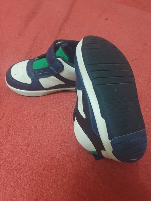 Детские ботиночки Zara