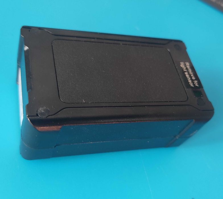 GPS тракер с предплатена SIM карта без регистрация, батерия до 30 дни