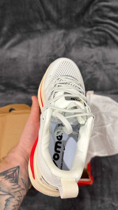 Nike Vomero 18 кроссовки