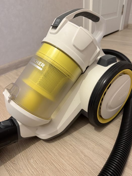 Продам пылесос karcher
