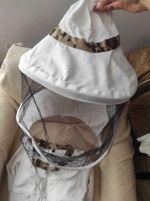 Пчеларски костюм-горна част и було