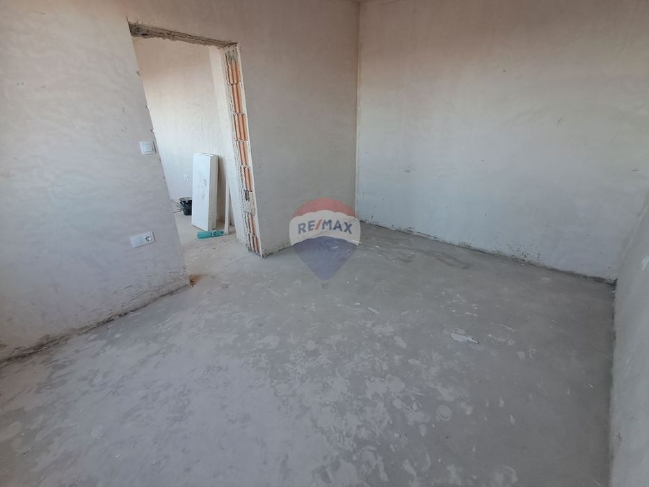 Продава се Двустаен апартамент в Варна, Виница - 52 кв.м за 736 €/кв.м - Снимка #8