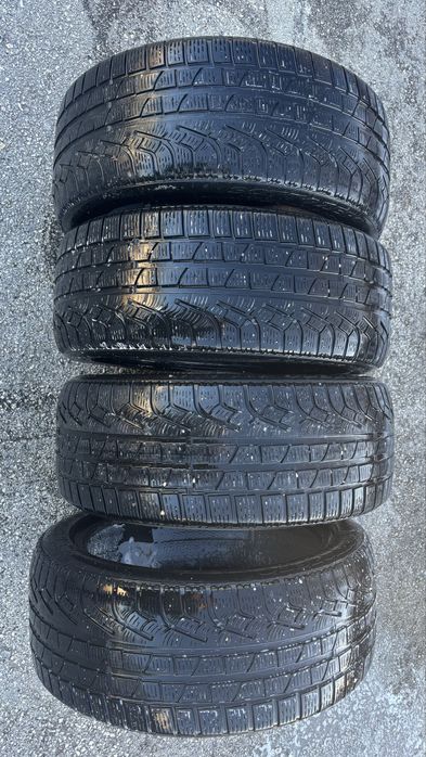 Зимни гуми 235/45/18 PIRELLI