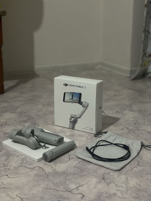 DJI osmo mobile SE в Идеальном состоянии