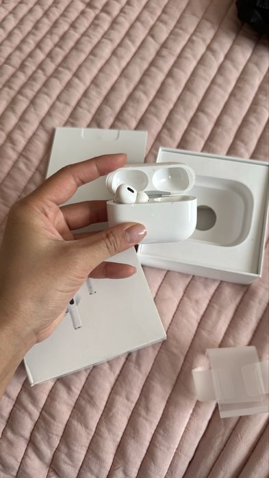 AirPods Pro (2nd generation)