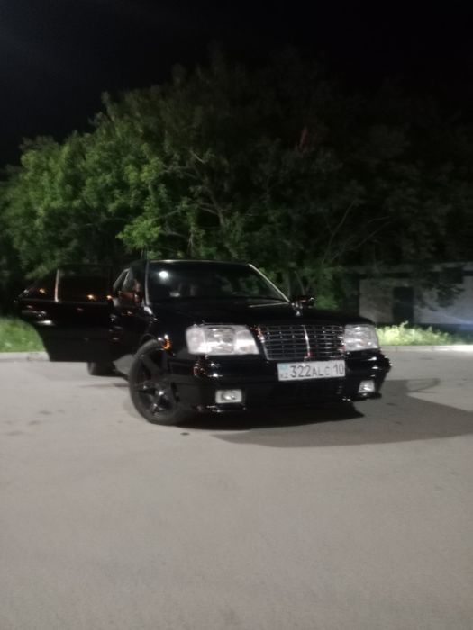 Продам Мерседес 124 волчек