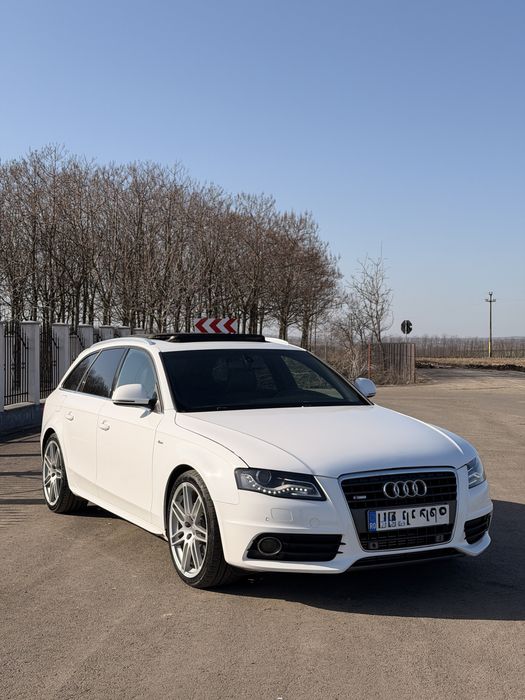 Audi A4 B8 / 2.0 TDI 143 de cai / 3X S-Line / Full Led