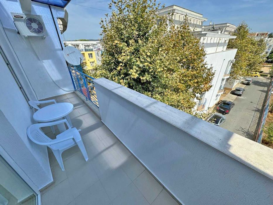 Продава се Двустаен апартамент в к.к. Слънчев бряг - 44 кв.м за 1091 €/кв.м - Снимка #8